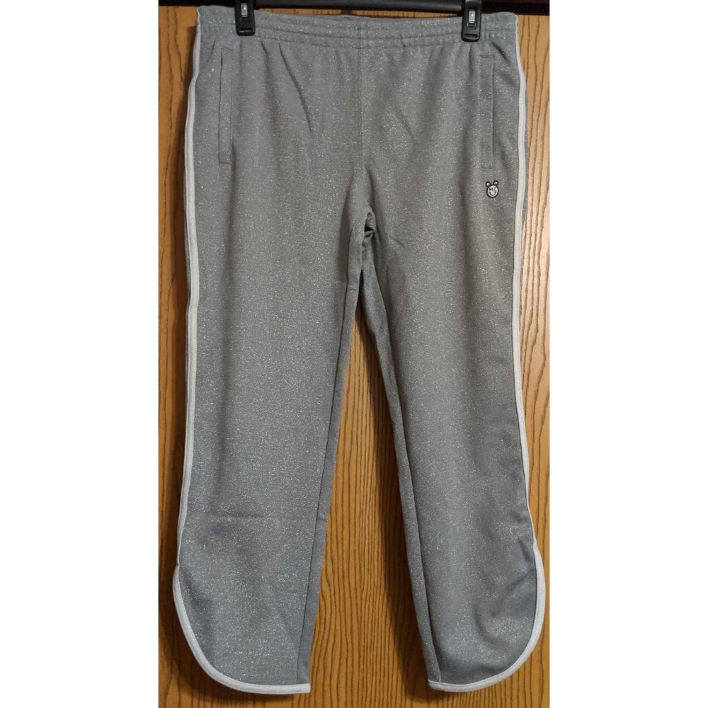 Converse All Star capris limited edition XL NEW
